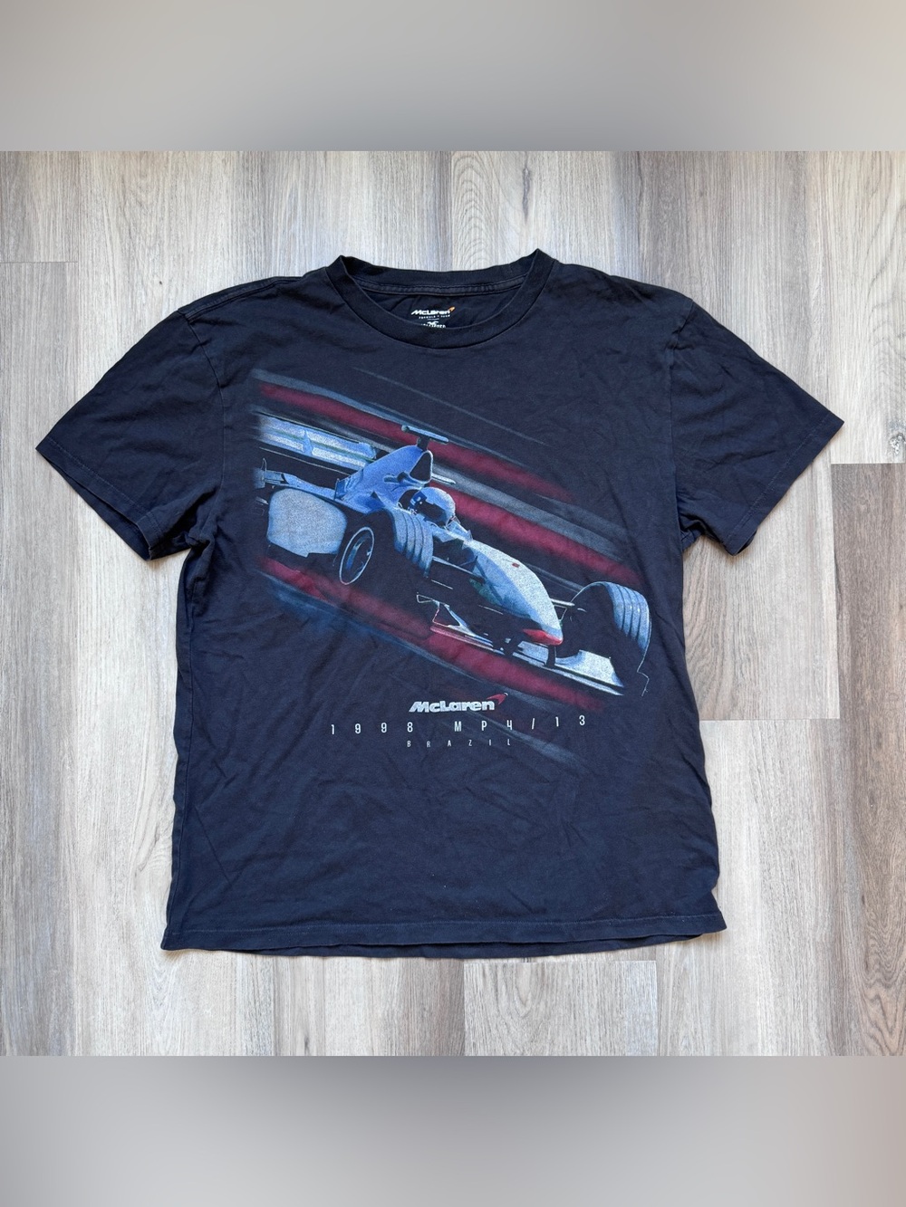 MCLAREN Hollister McLaren 1998 Brazil MP4/13 Formula 1 t-shirt, Black, Medium